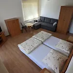 Ubytování v soukromí Goscinne - Lesna 8