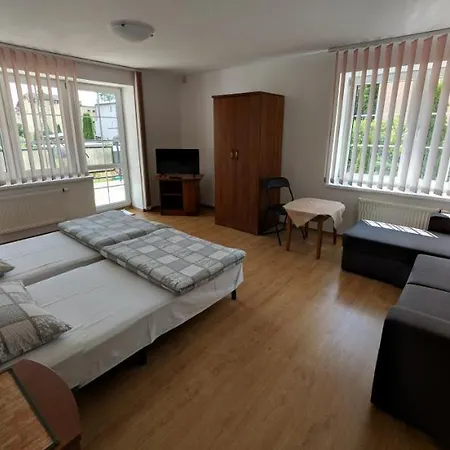 منزل للإقامة Goscinne - Lesna 8 أوسترونيه مورسكية