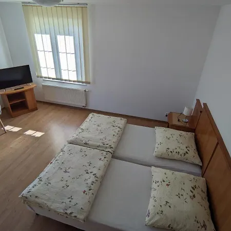 منزل للإقامة Goscinne - Lesna 8 أوسترونيه مورسكية