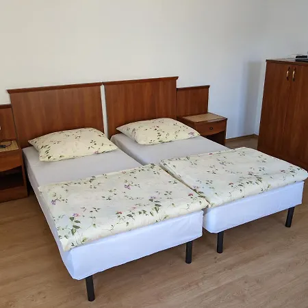 Goscinne - Lesna 8 منزل للإقامة