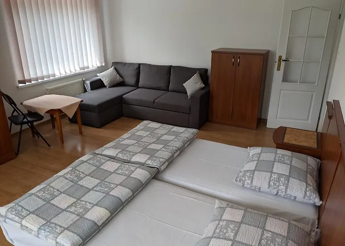 Goscinne - Lesna 8 Privat bolig