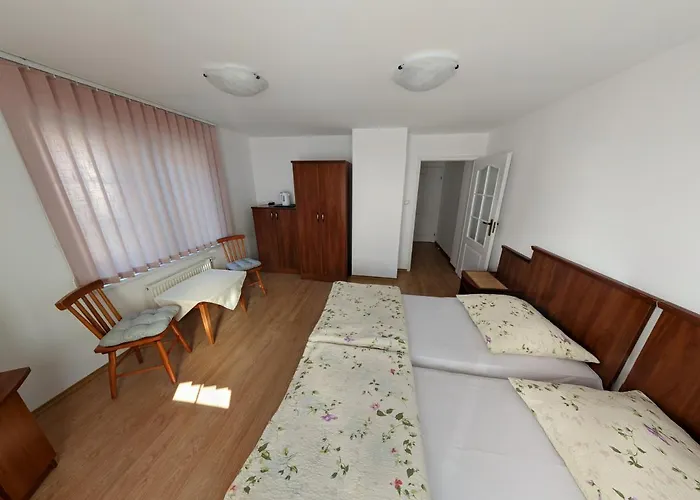 Goscinne - Lesna 8 Privat bolig